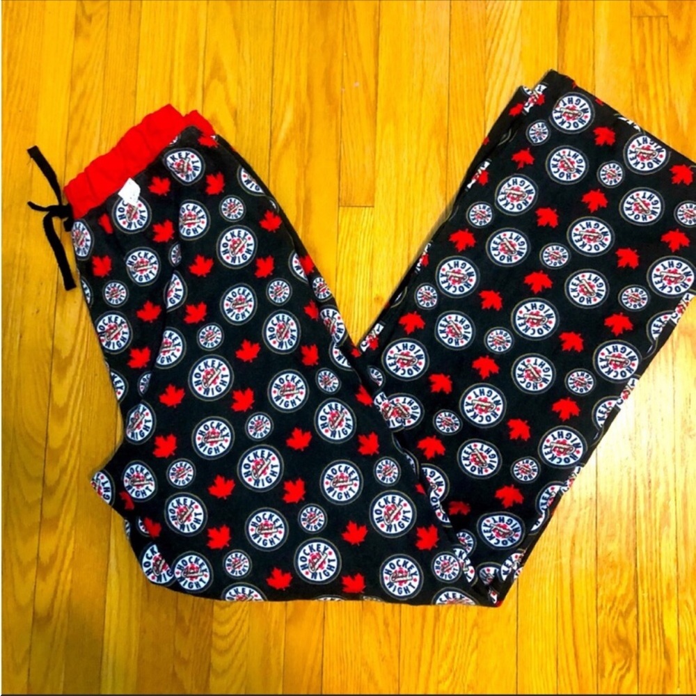 NWT Men’s hockey night in Canada PJ pants
